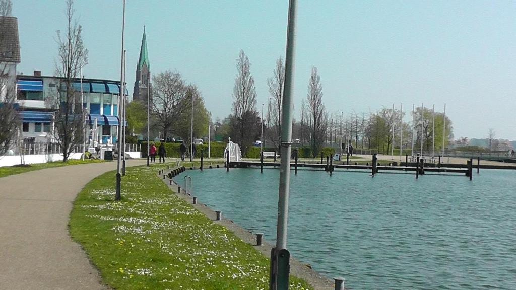 Domhotel Bed & Breakfast Schleswig Bagian luar foto